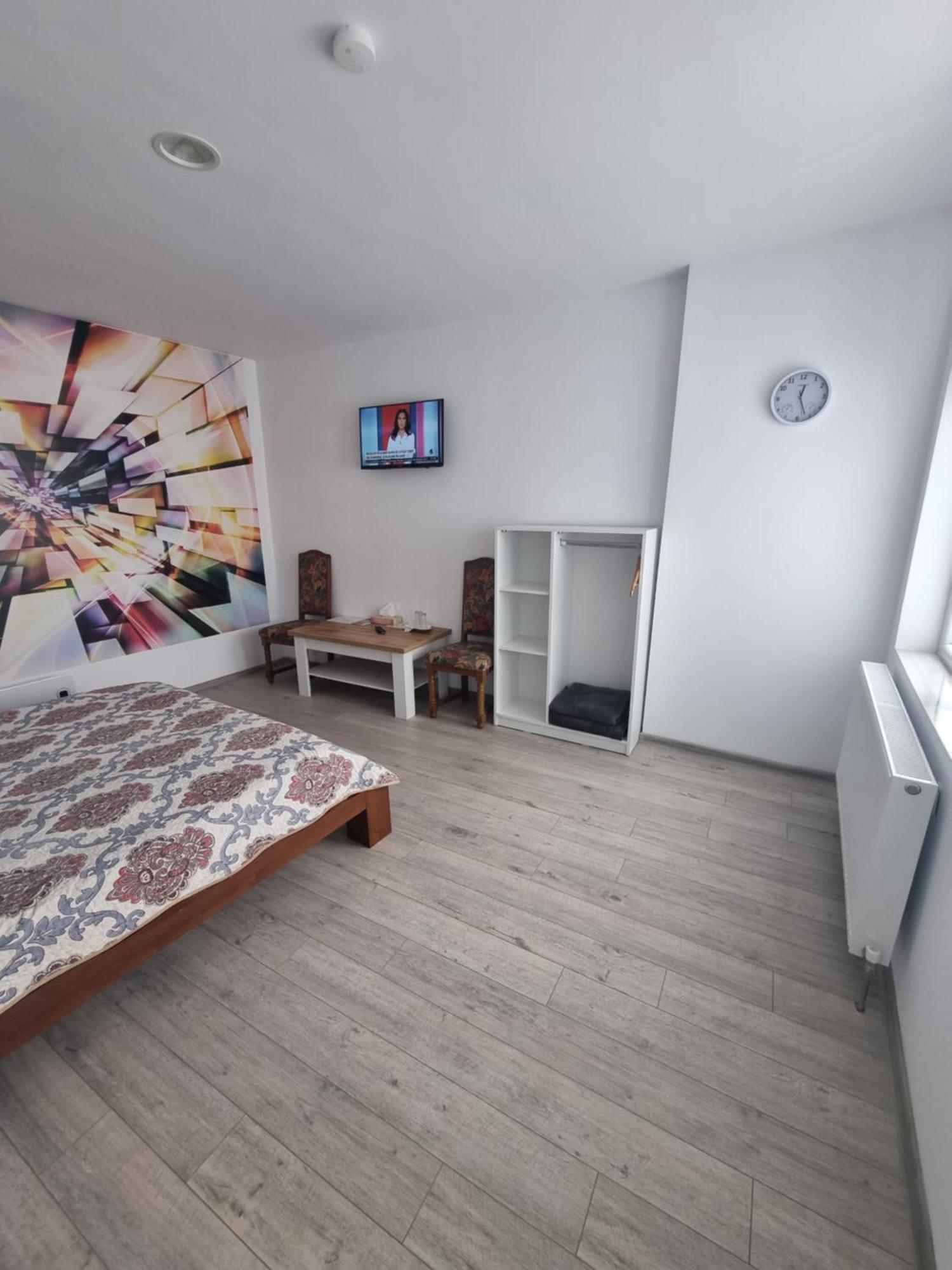 Casa Musceleana Hotel Câmpulung Buitenkant foto